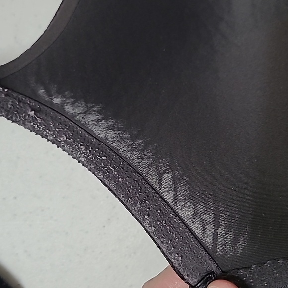 Torrid Black & Grey Lace Underwire Bra with Faux Leather Trim size 44C - Picture 7 of 9